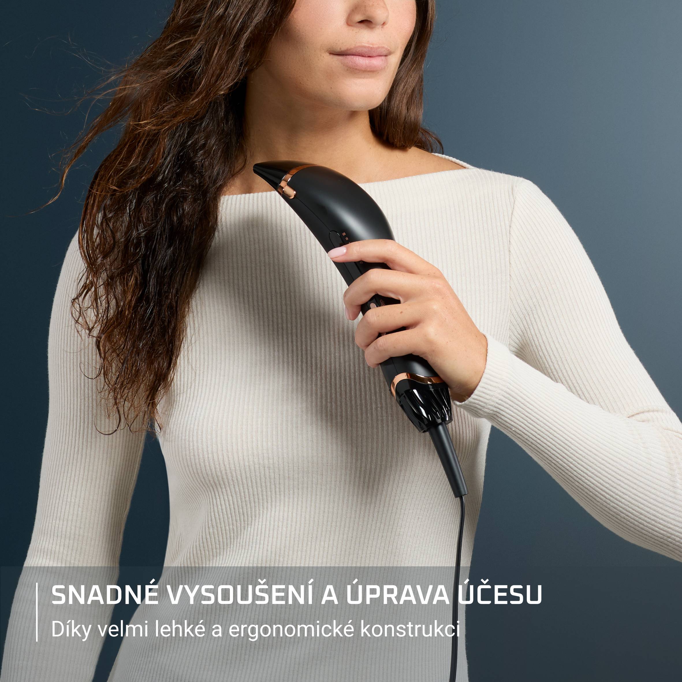 Fén na vlasy Air Motion Ultimate Experience CF8C20E0 Černý