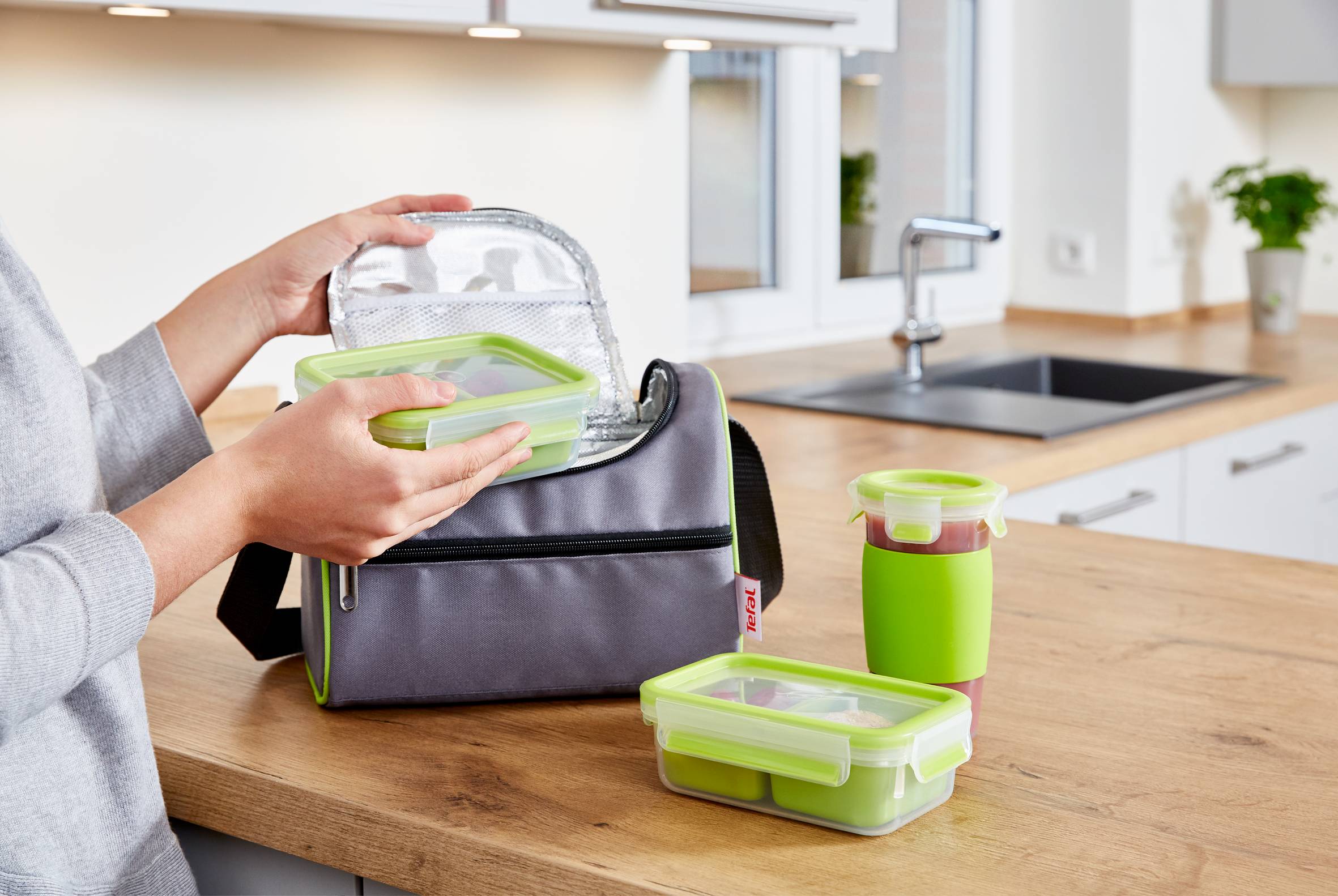 Dóza Tefal Master Seal To Go s vložkami K3100512 Obdélníková 1 l