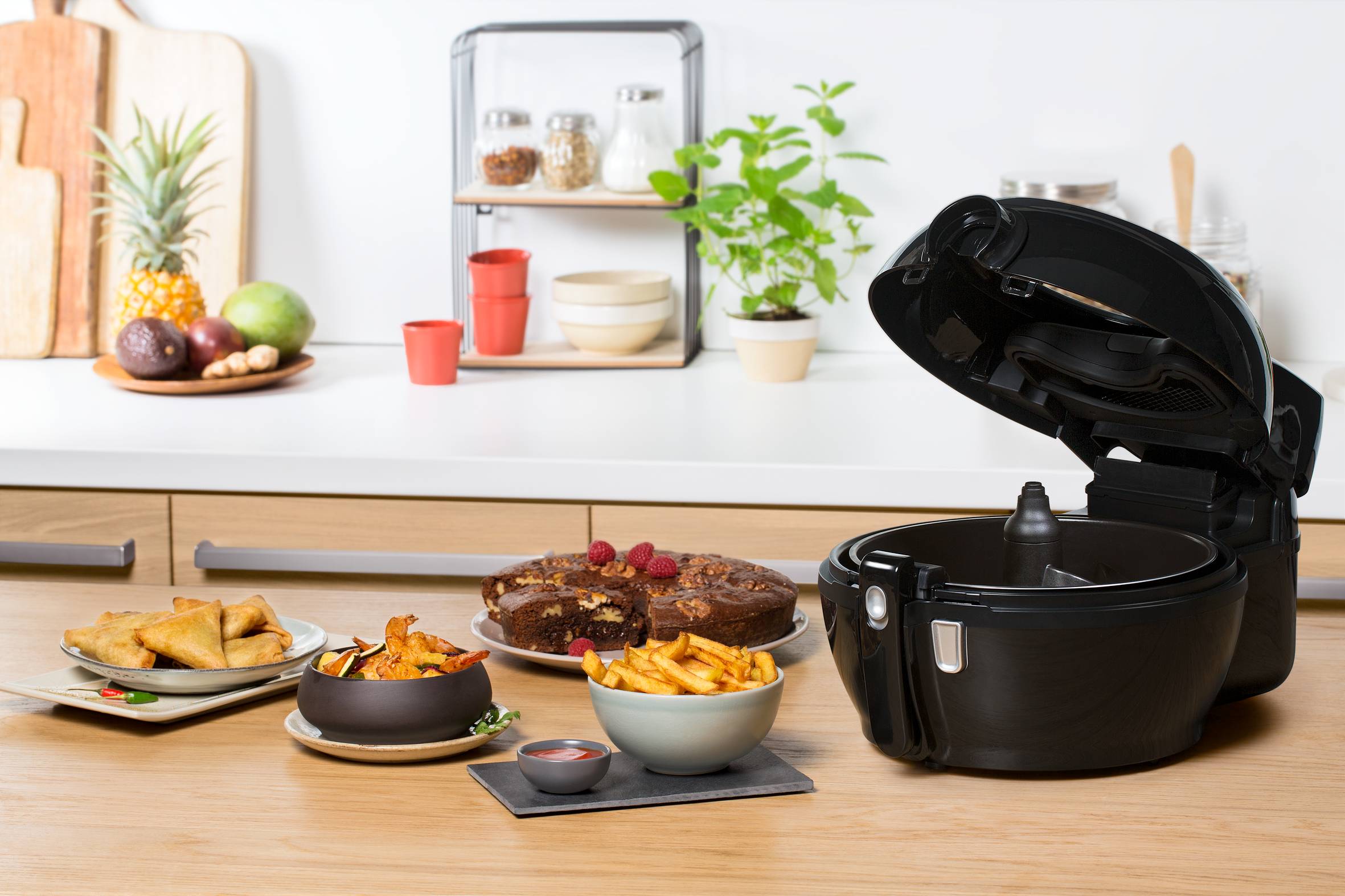 Horkovzdušná fritéza Tefal Actifry Genius FZ760830 Černá