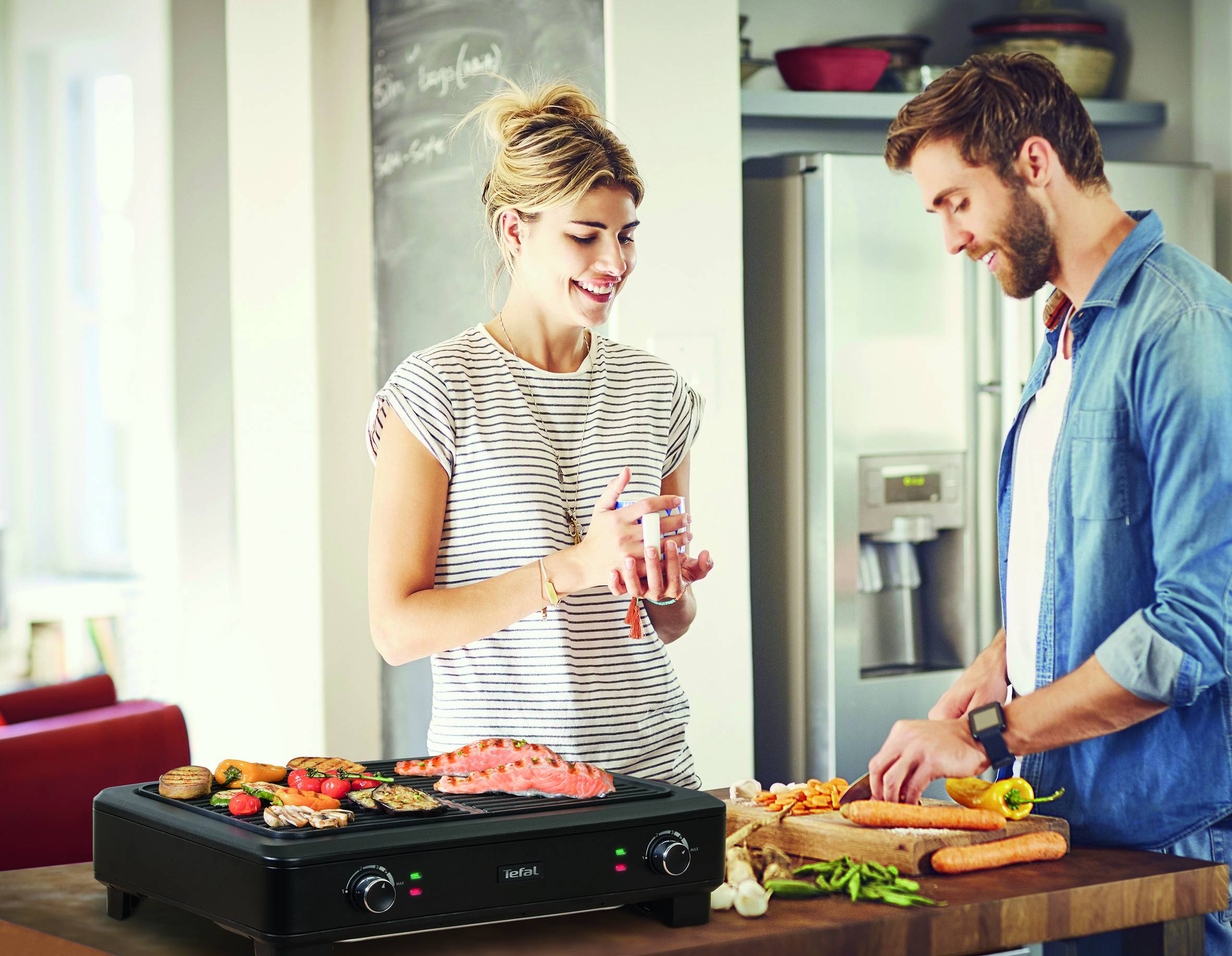 SMOKE LESS GRIL TG900812 černý