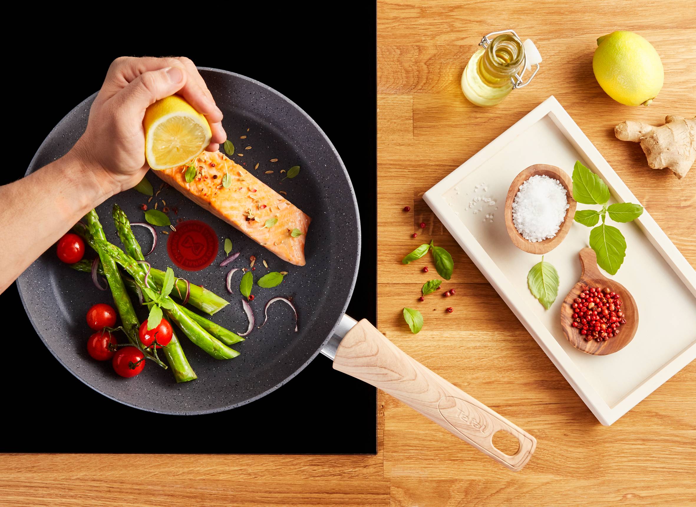 Pánev Tefal Natural Force G2660472 24 cm recyklovatelná