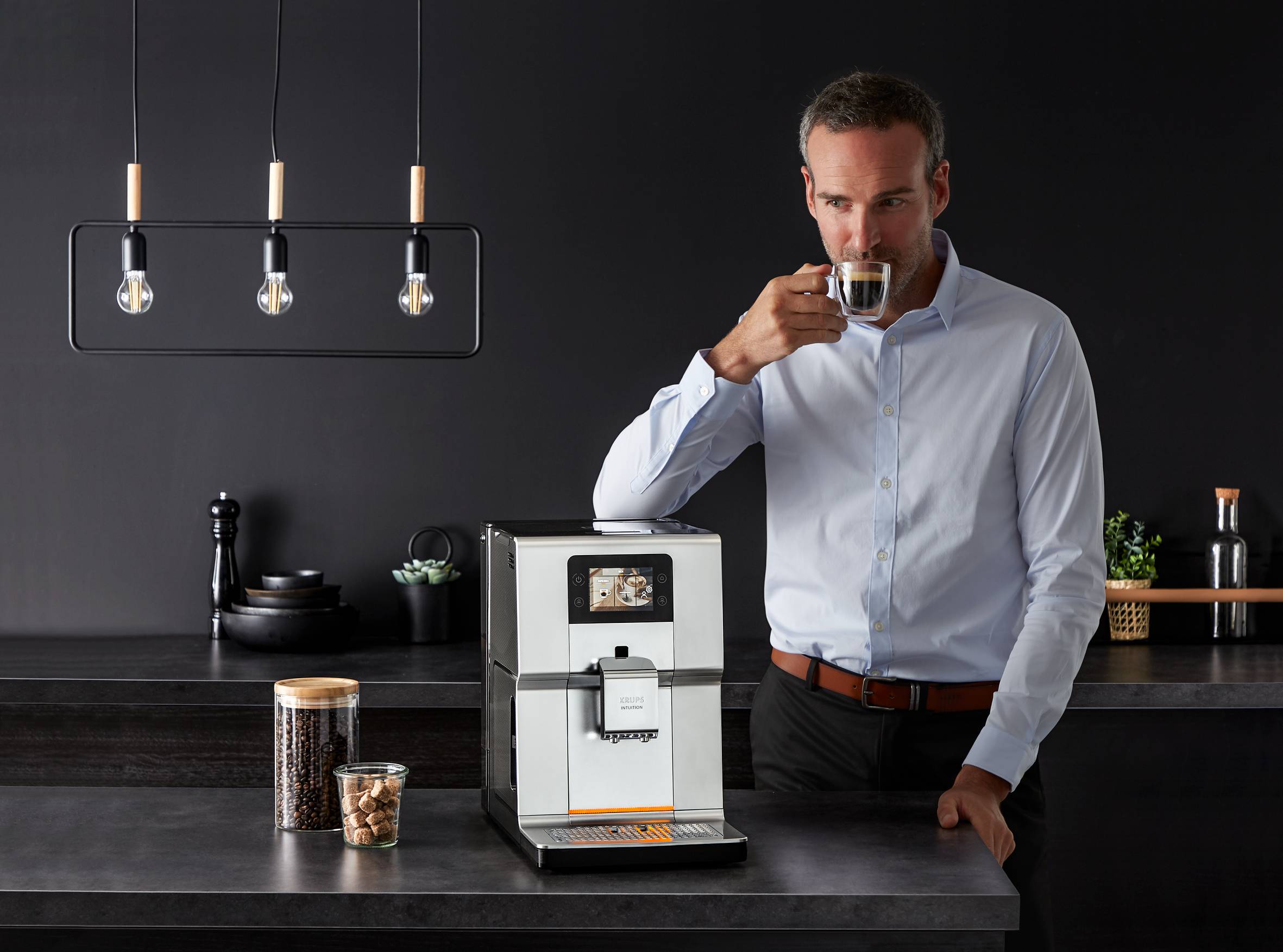 Automatický kávovar KRUPS Intuition Preference+ EA875E10 Chromový