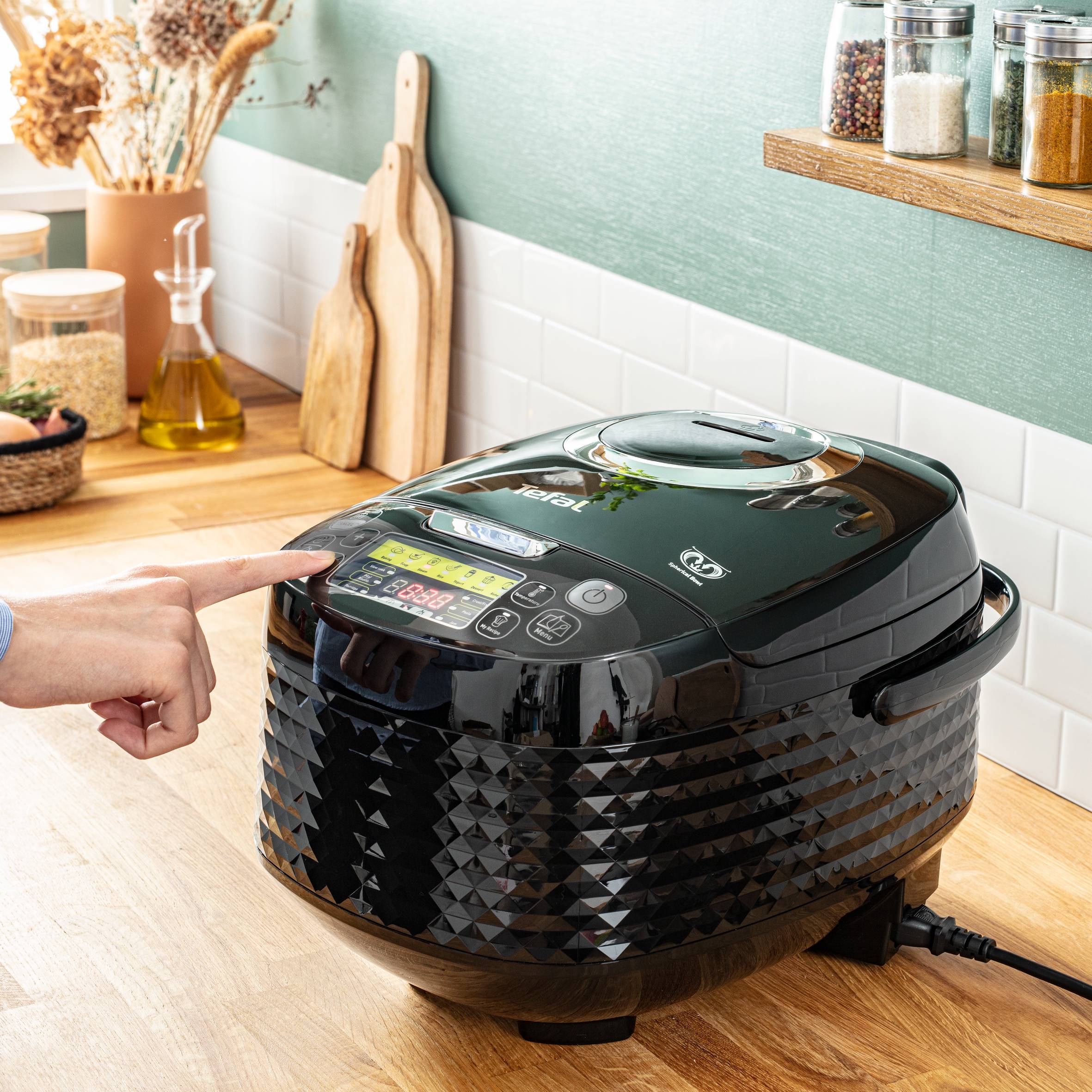 Multifunkční elektrický hrnec Tefal SpheriCook RK745800 Černý