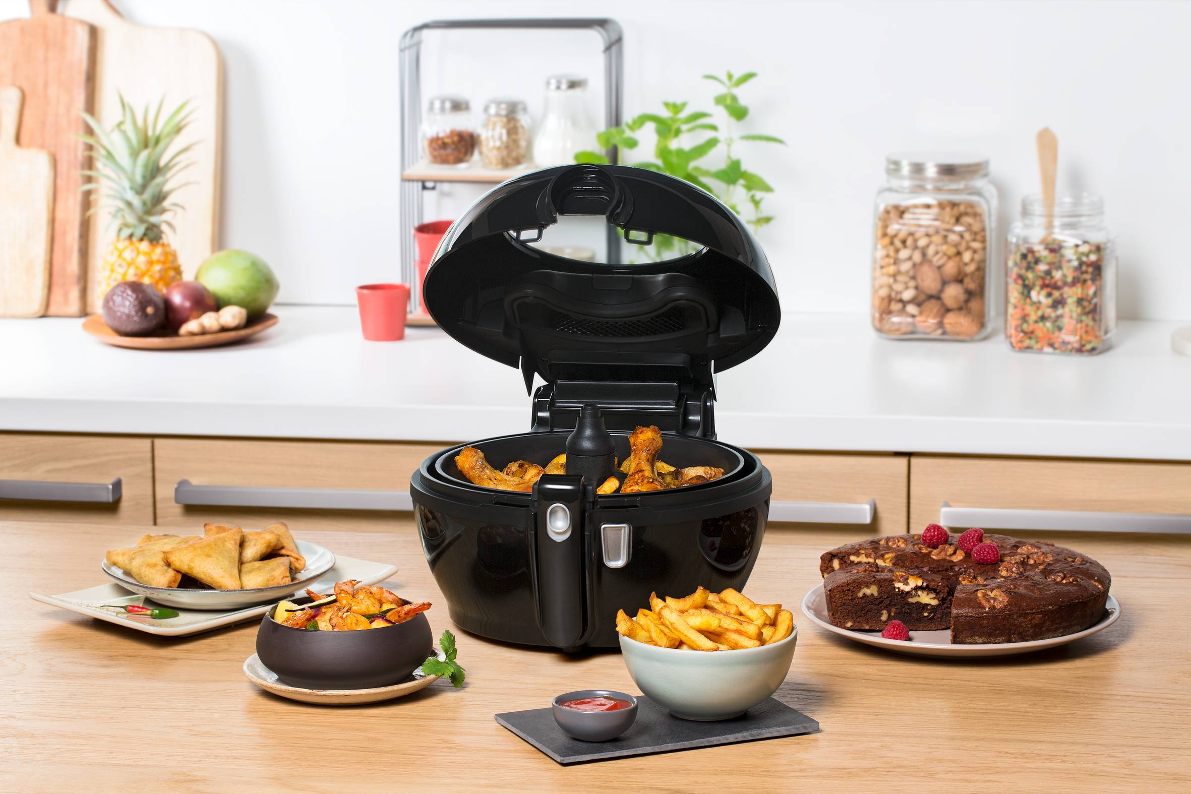 Horkovzdušná fritéza Tefal Actifry Genius FZ760830 Černá