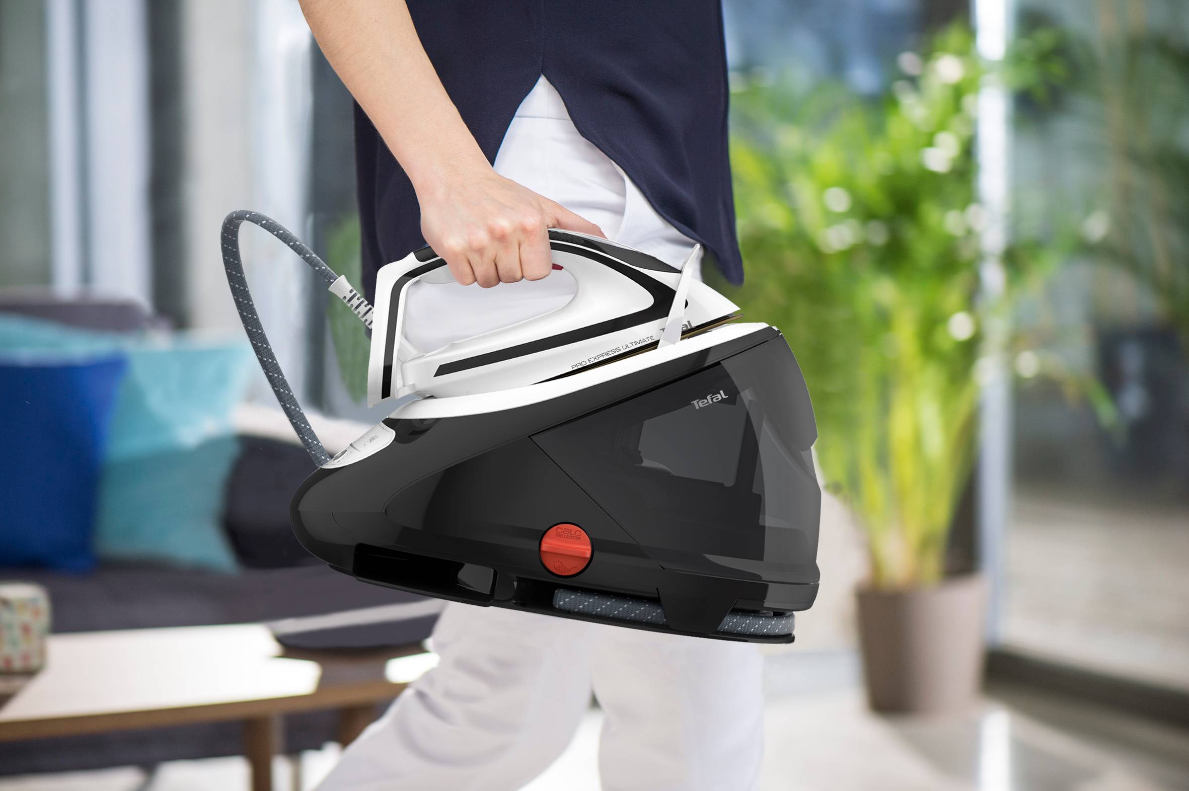GV9550 Pro Express Ultimate Parní generátor Tefal šedá