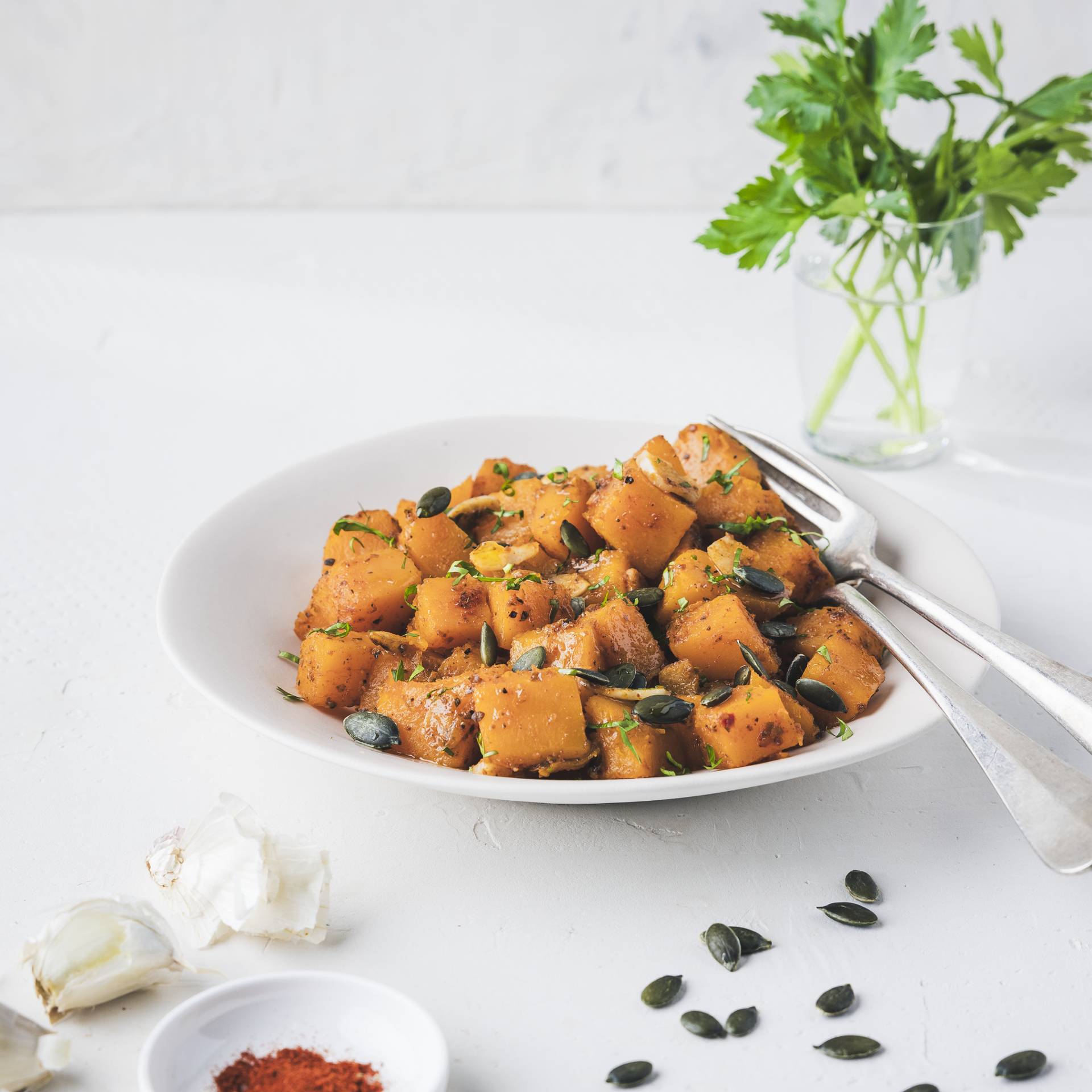 Česneková a bylinková máslová dýně - recept undefined | Tefal