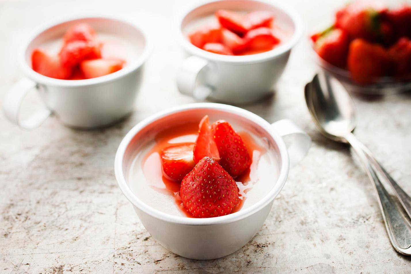Panna cotta s jahodami - recept Cookeo | Tefal