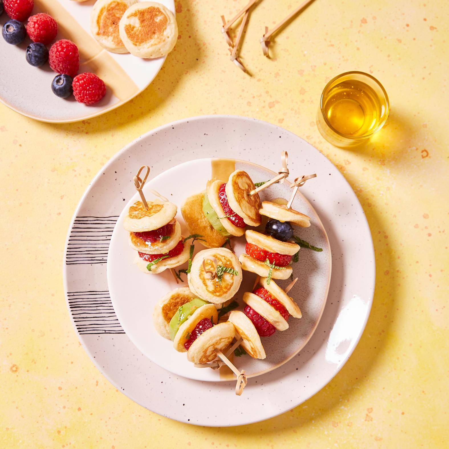 Mini palačinky a ovocné špízy - recept PerfectMix+ | Tefal