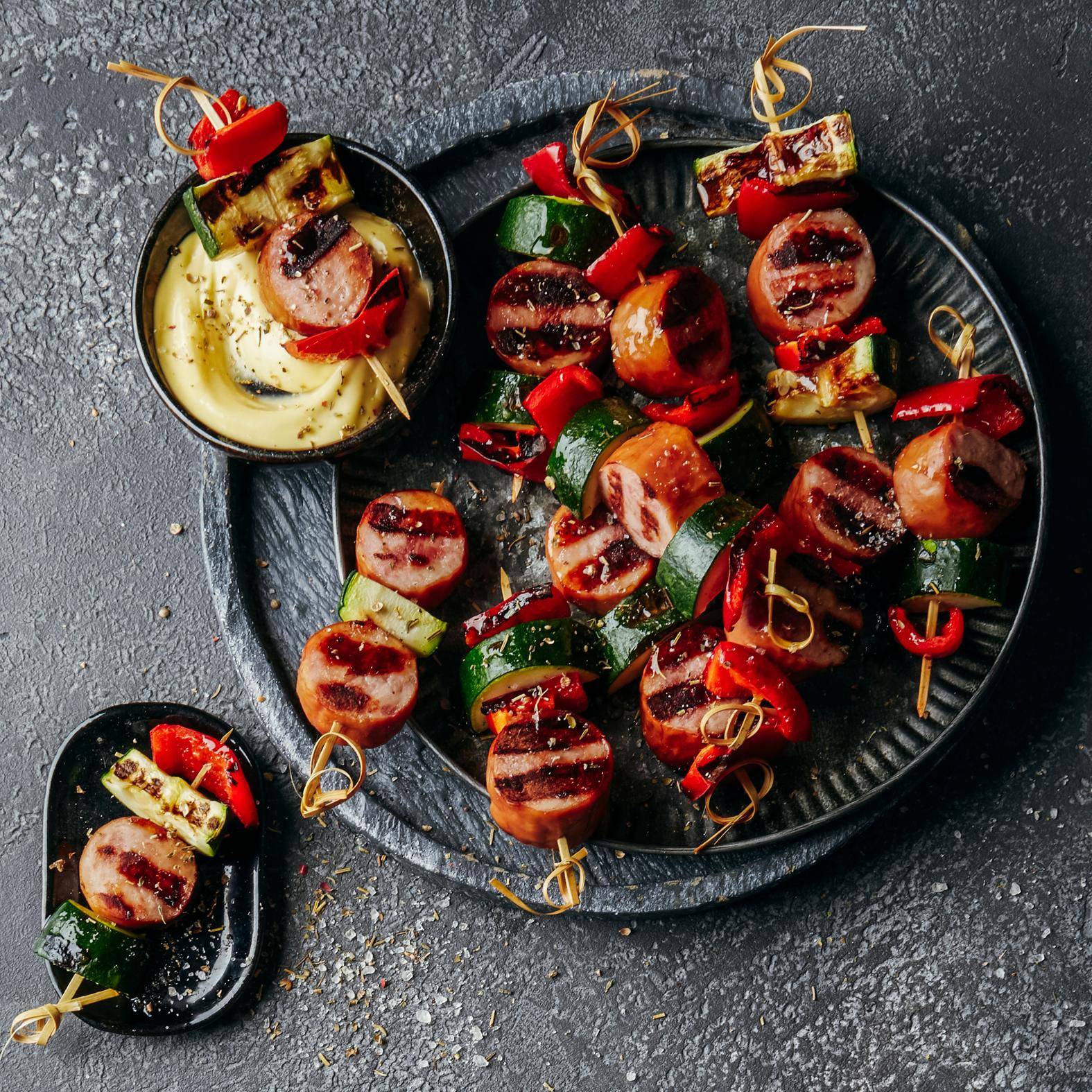 Špízy s klobásou a cuketou - recept OptiGrill 4in1 | Tefal