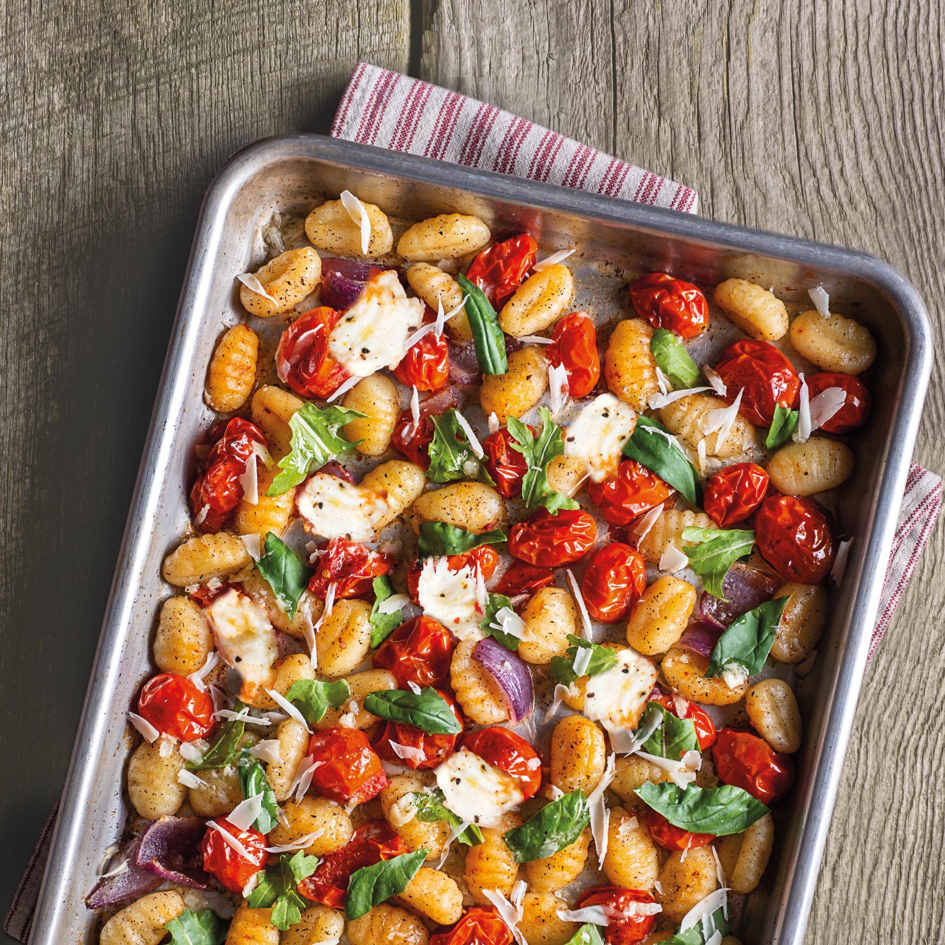 Zapečené nočky se zeleninou a mozzarellou - recept Easy Fry Multifunction 15L | Tefal