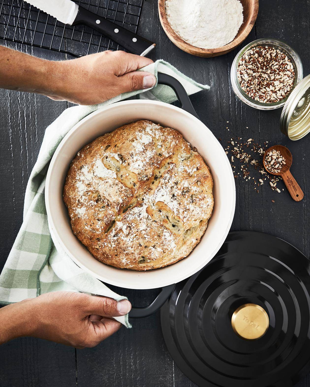 Rychlý semínkový chléb - recept Hrnce a pánve | Tefal