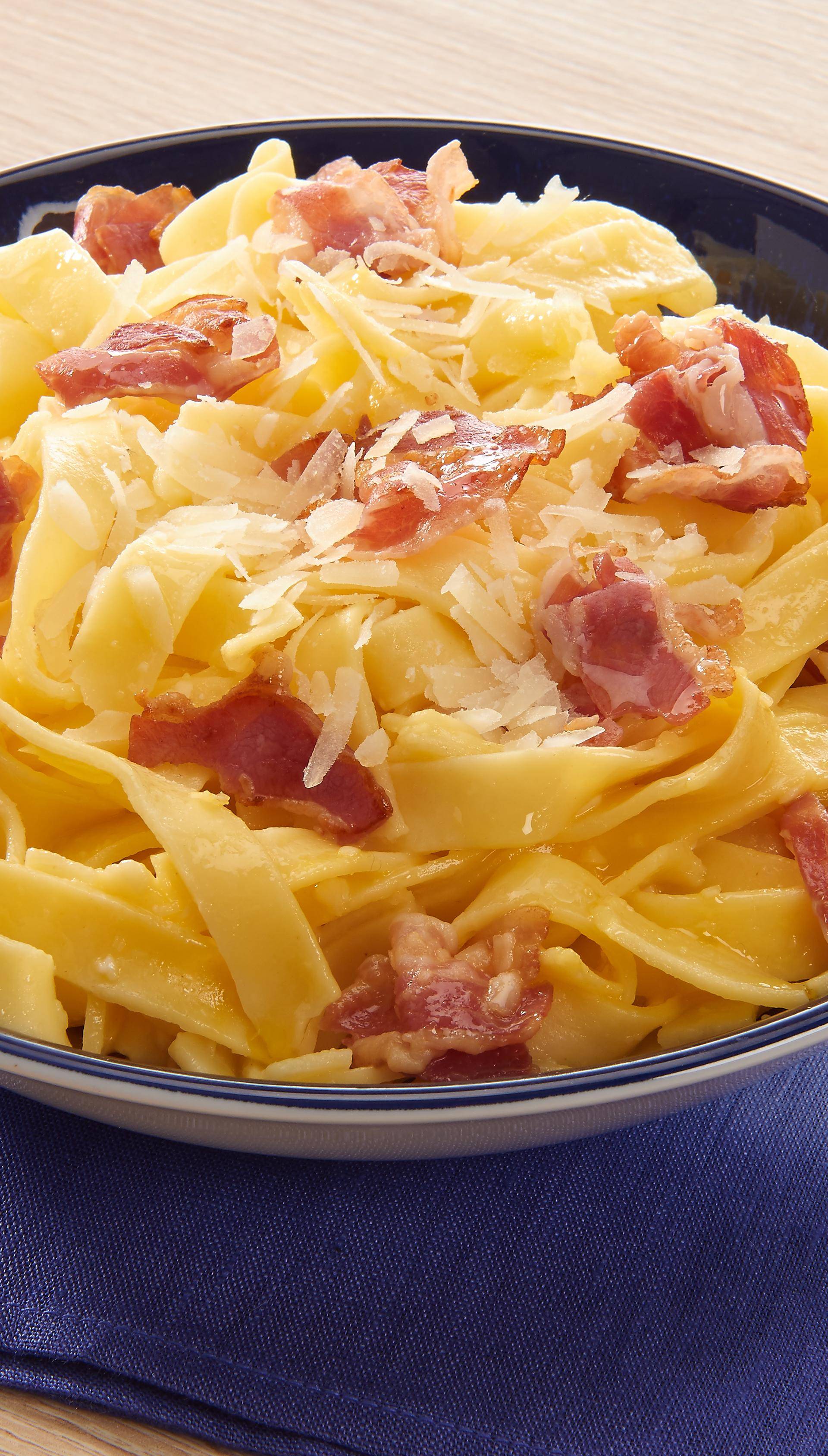 Tagliatelle carbonara, klasický recept! - recept Hrnce a pánve | Tefal