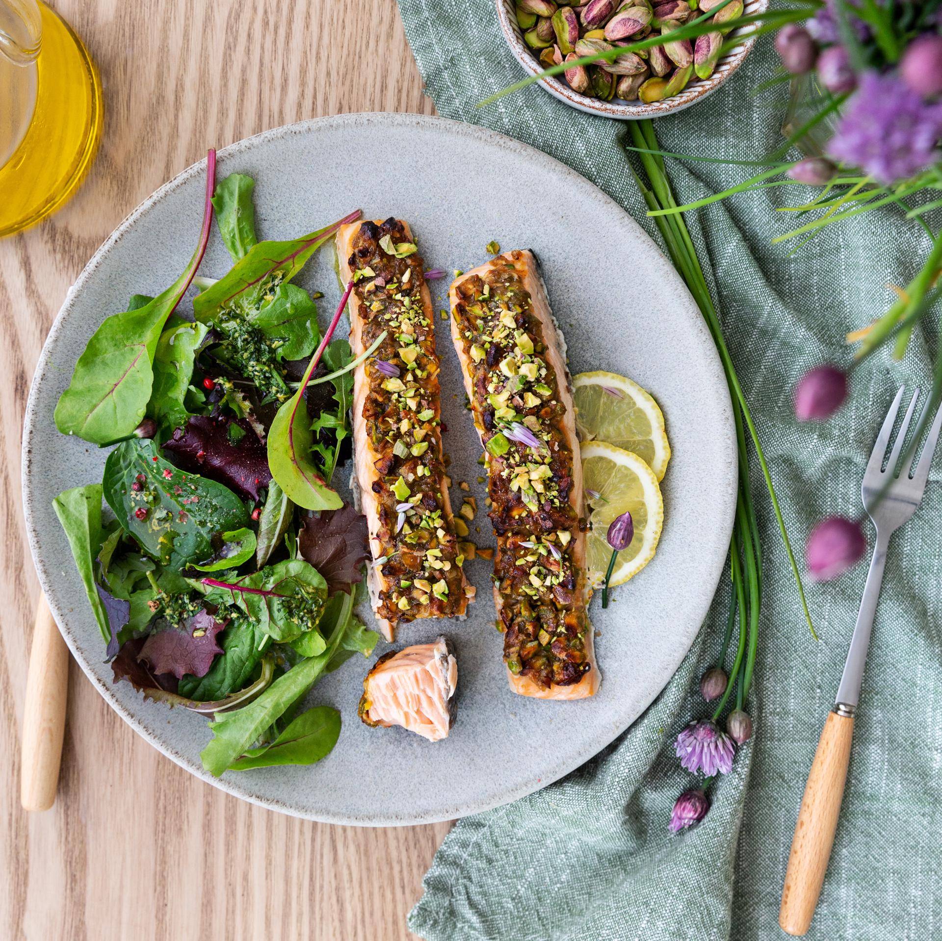 Losos s pistáciovou kůrkou - recept EASY FRY GRILL & STEAM 3 in 1 | Tefal