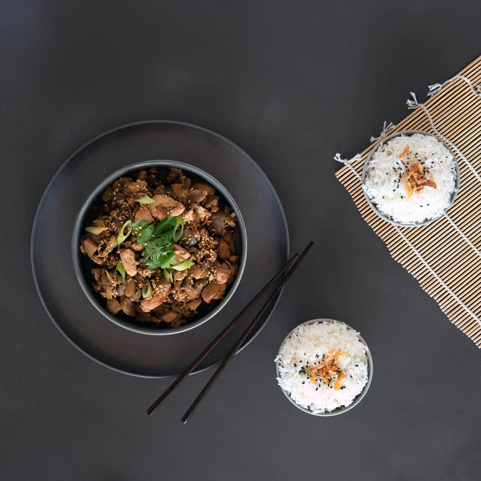 Teriyaki s kuřecím masem a lilkem - recept Hrnce a pánve | Tefal