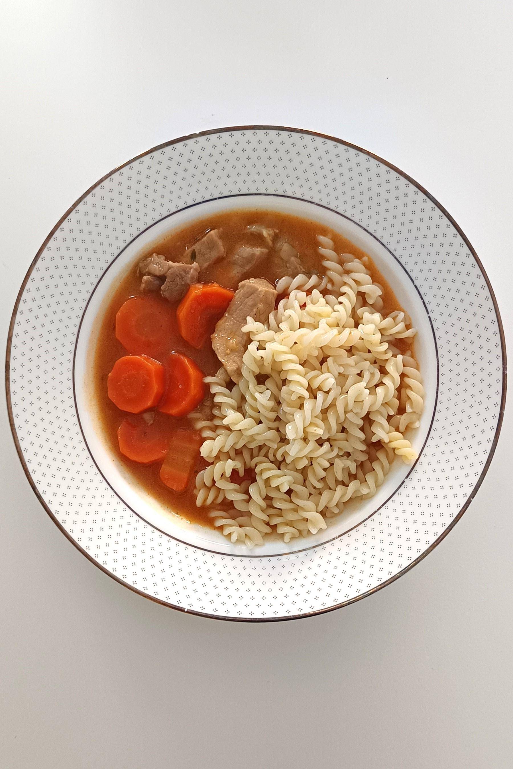Vepřové maso na mrkvi - recept Cookeo | Tefal
