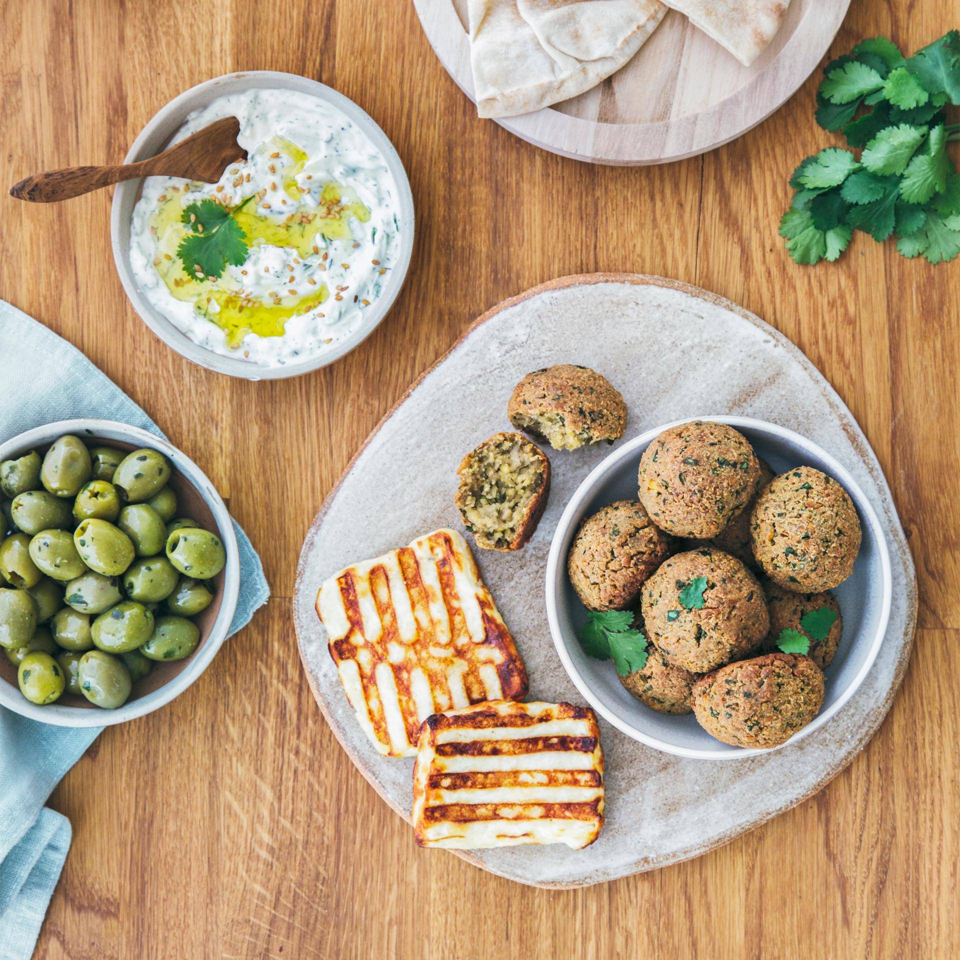 Halloumi a falafel - recept Dual EasyFry&Grill | Tefal