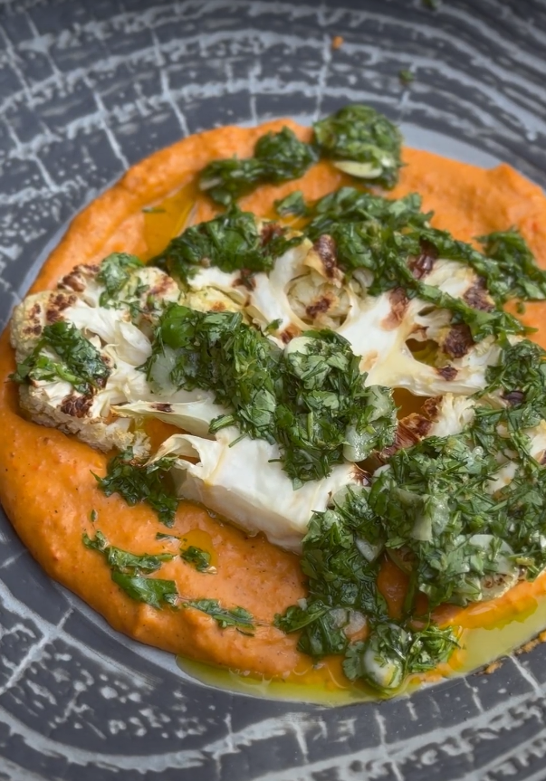 Steak z květáku, omáčka Romesco a salsa - recept OptiGrill 2in1 | Tefal