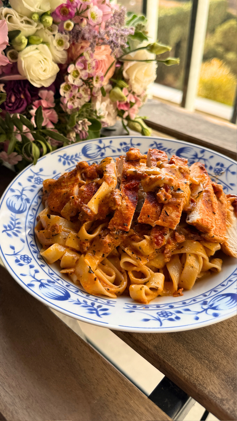 Marry me chicken s tagliatelle - recept OptiGrill 4in1 XL | Tefal