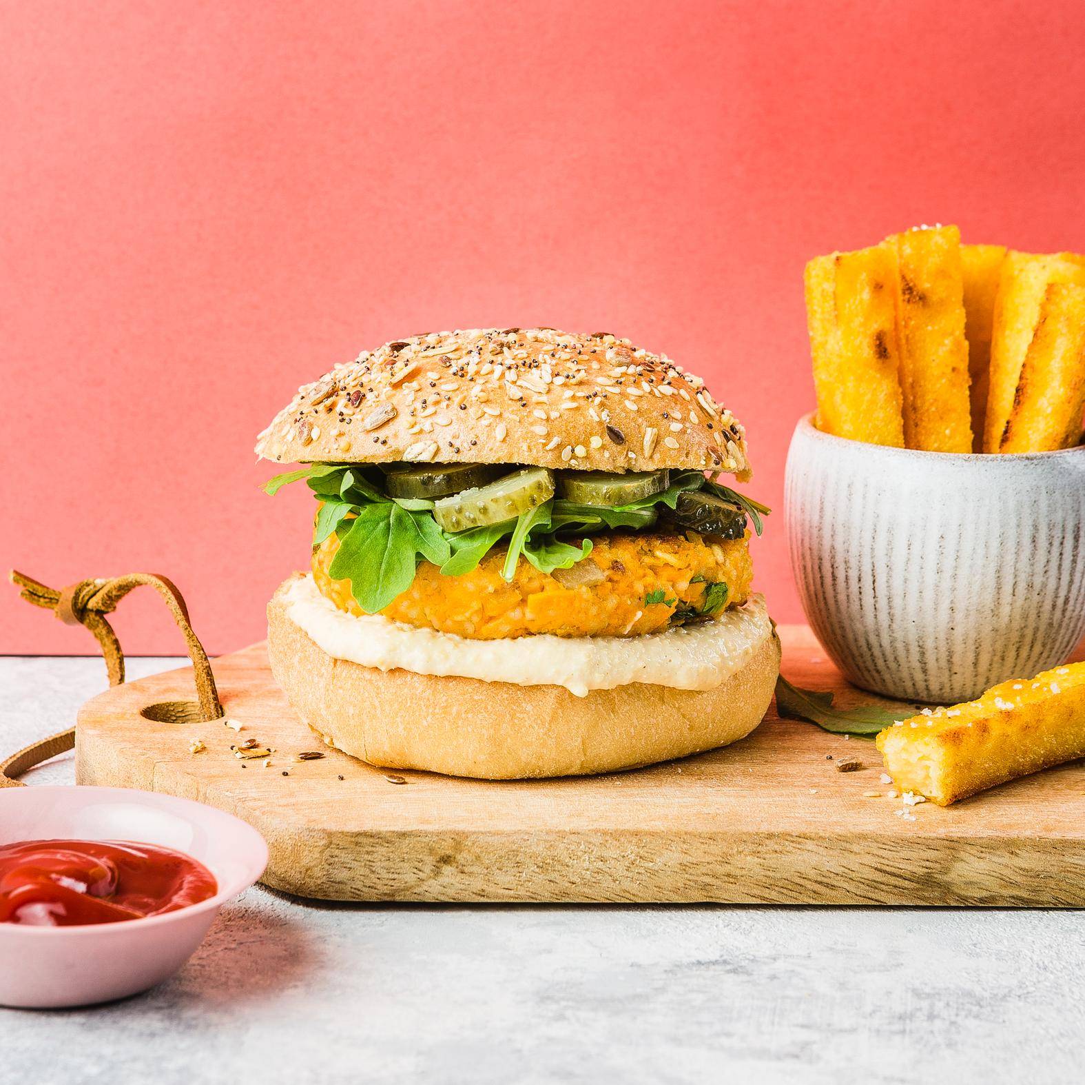 Veganský burger a hranolky z polenty - recept Hrnce a pánve | Tefal