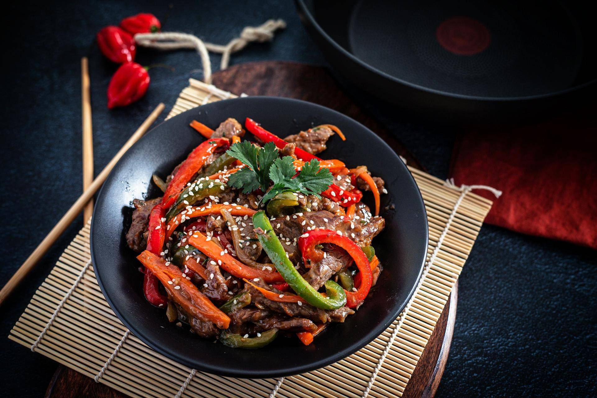 Hovězí maso se zeleninou - recept Hrnce a pánve | Tefal