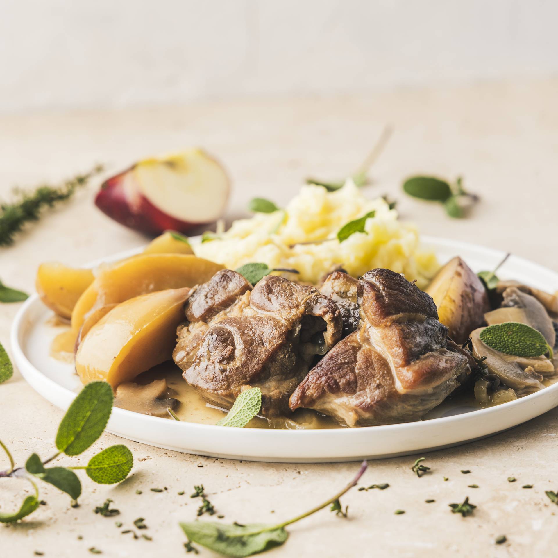 Restované vepřové maso v cideru - recept undefined | Tefal