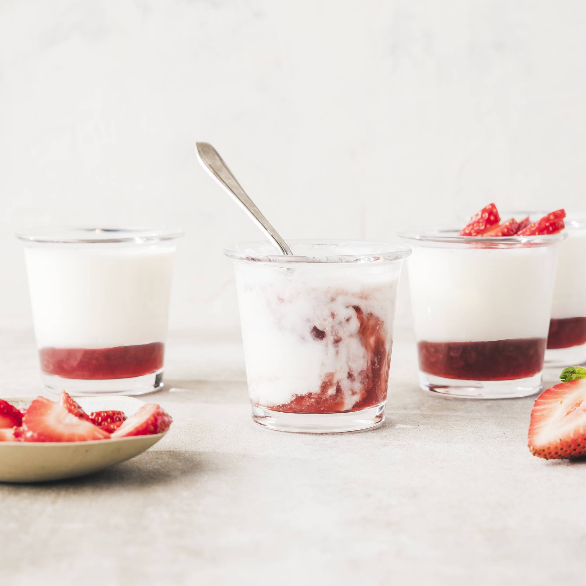 Jahodový jogurt - recept undefined | Tefal