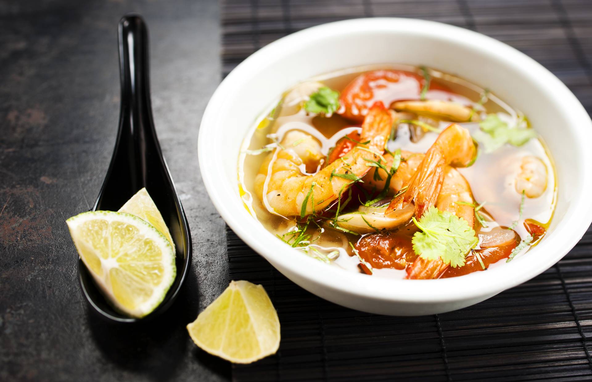 Polévka Tom Yum s krevetami - recept Cookeo | Tefal