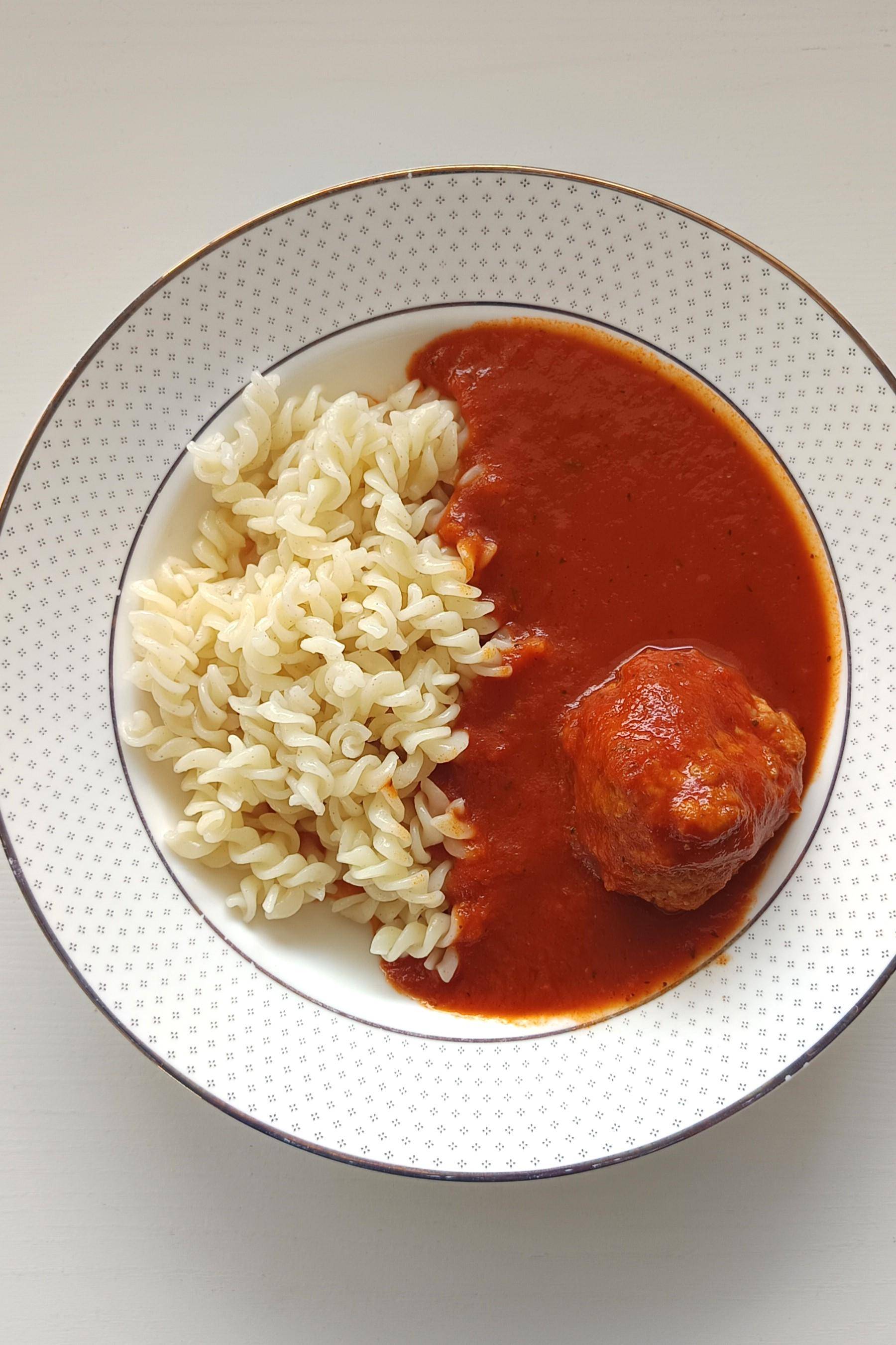 Rajská omáčka s kuličkami - recept Cookeo | Tefal