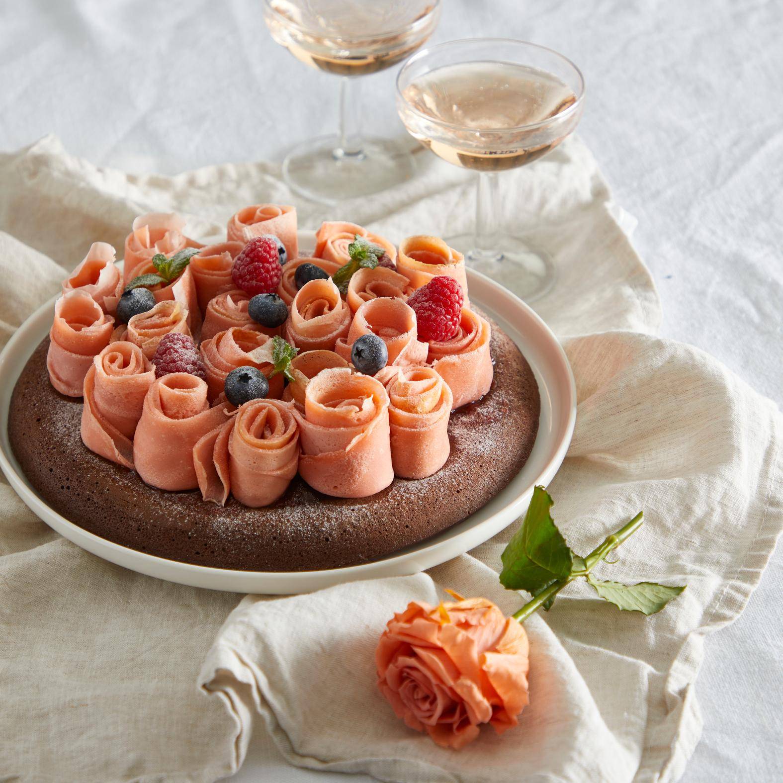 Kytice palačinkových růží s čokoládovou palačinkou - recept Hrnce a pánve | Tefal