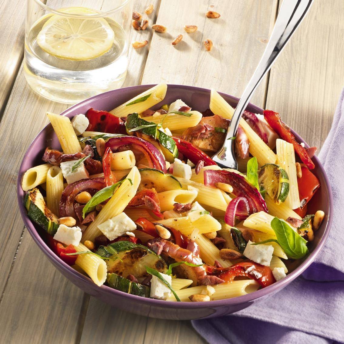 Středomořský těstovinový salát - recept OptiGrill + | Tefal