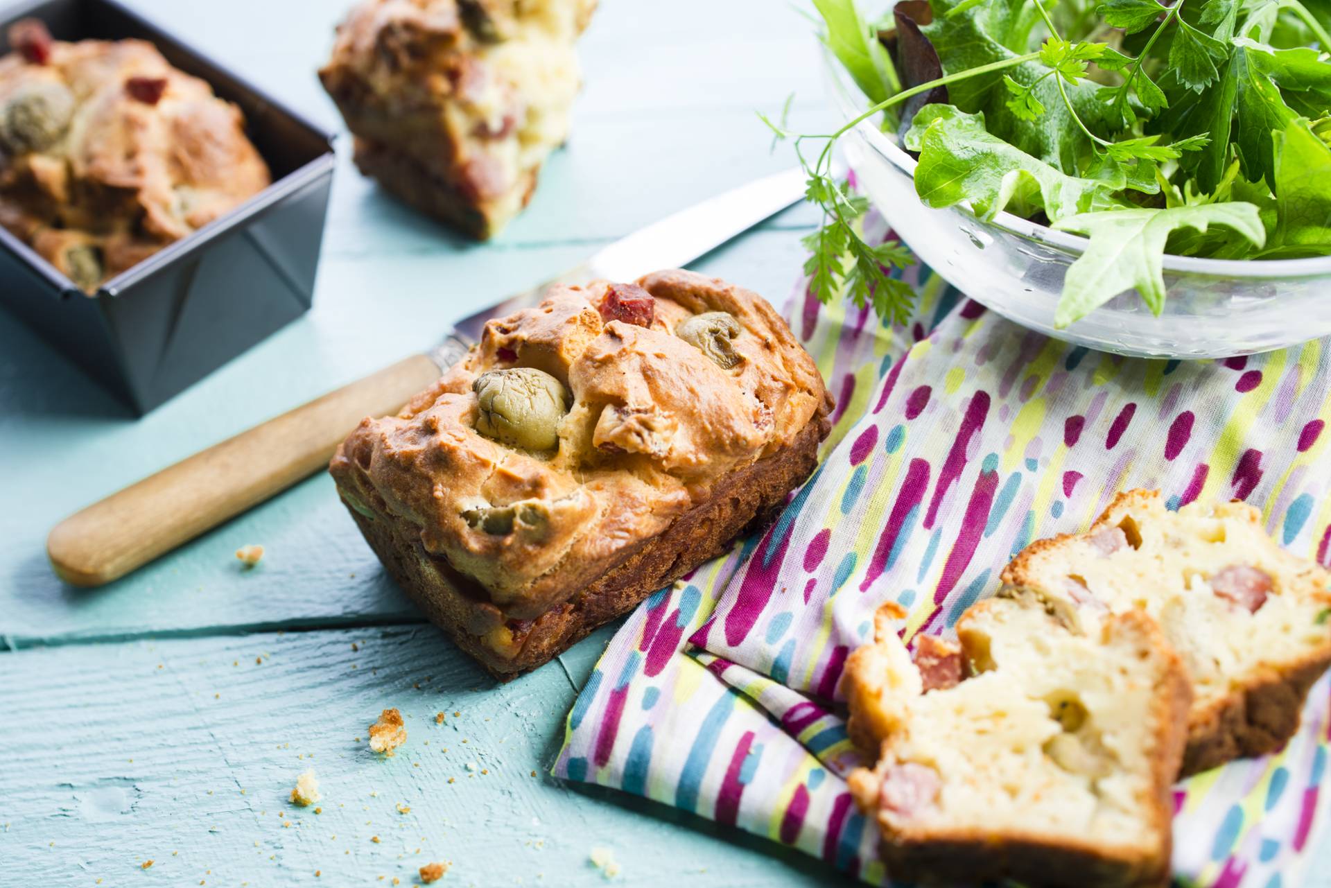 Koláč s olivami, šunkou a ricottou - recept Cookeo | Tefal