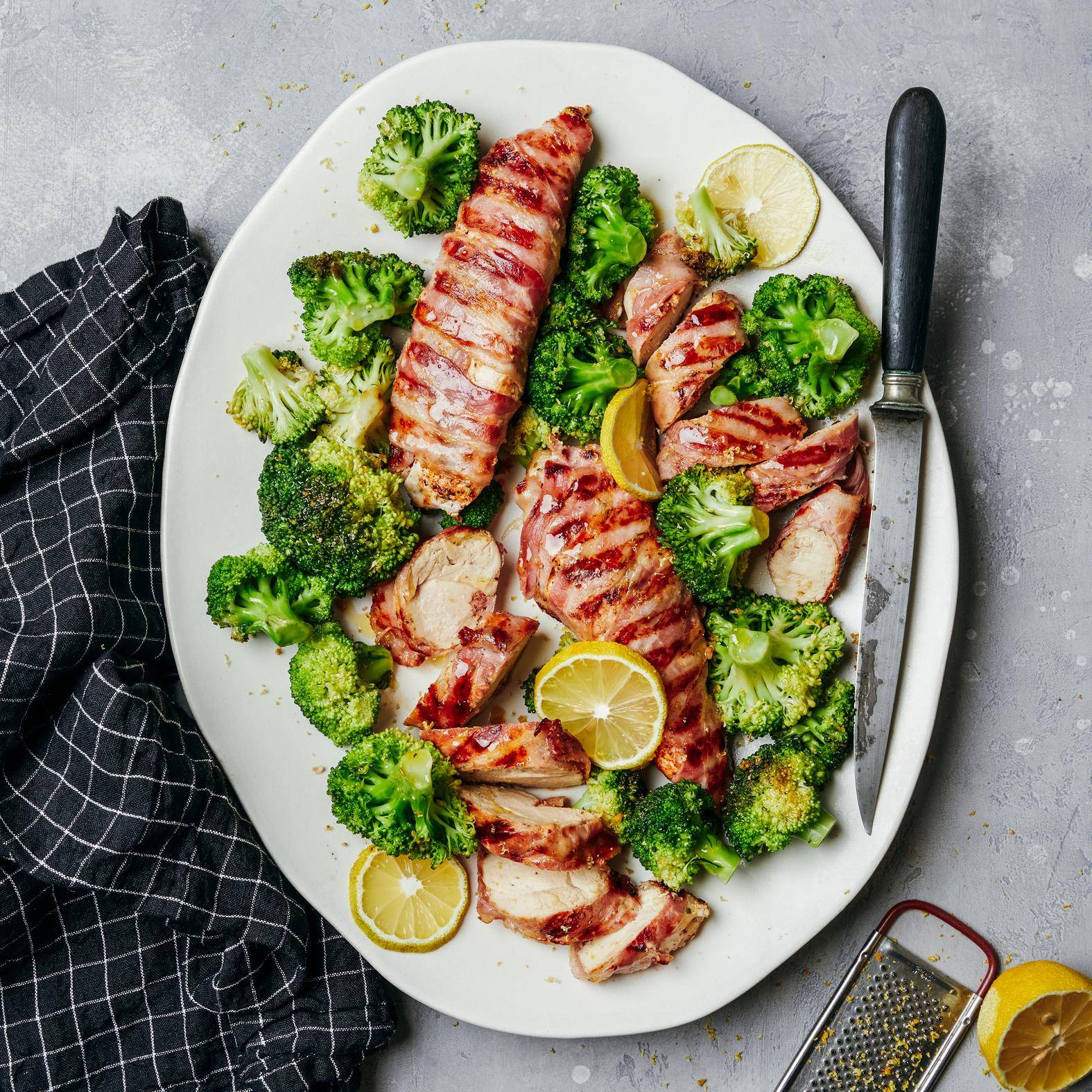 Pečené kuře ve slanině s brokolicí, česnekem a citrónem - recept OptiGrill 2in1 | Tefal