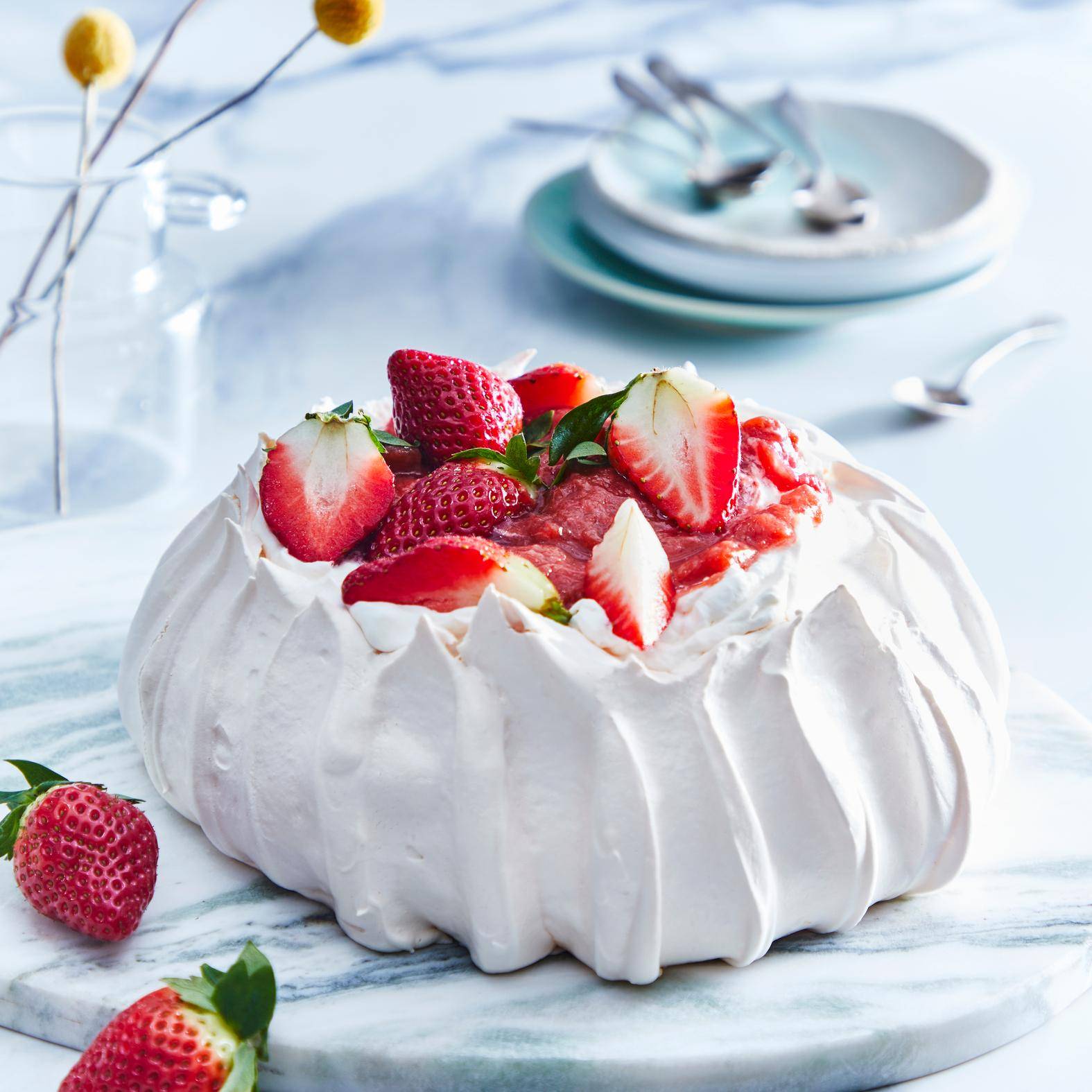 Pavlova s jahodami - recept Kitchen Machines Touch/Touch + | Tefal