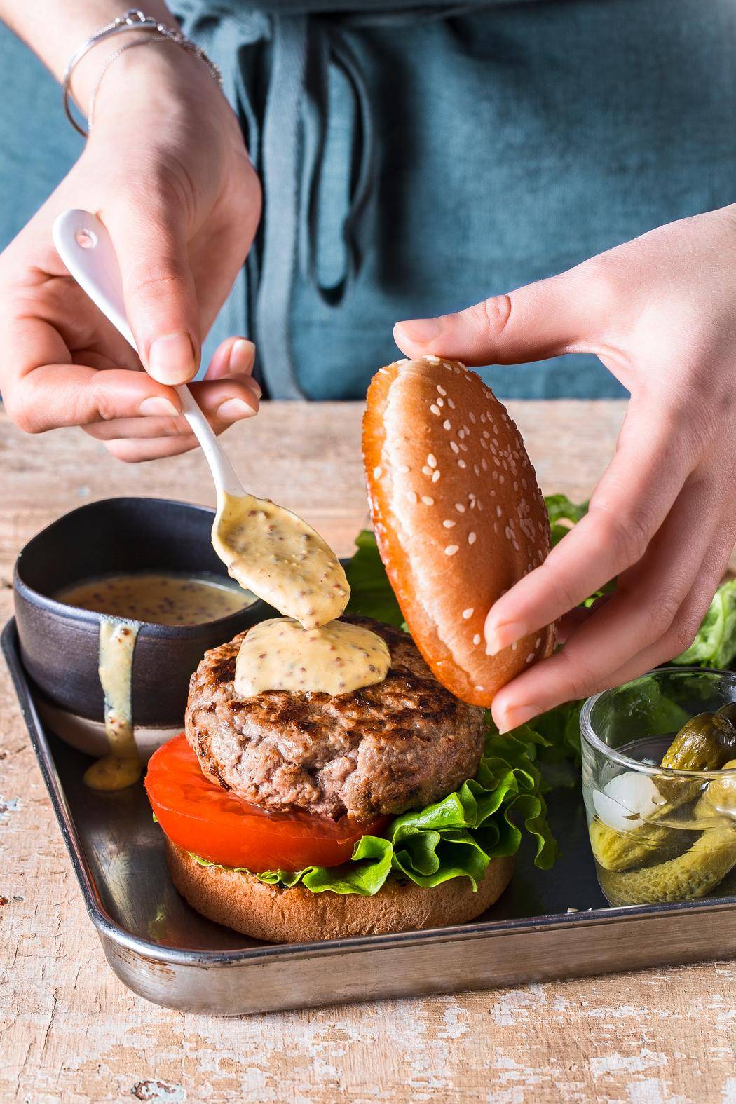 Luxusní hamburger - recept EASY FRY & GRILL 2 in 1 XXL | Tefal