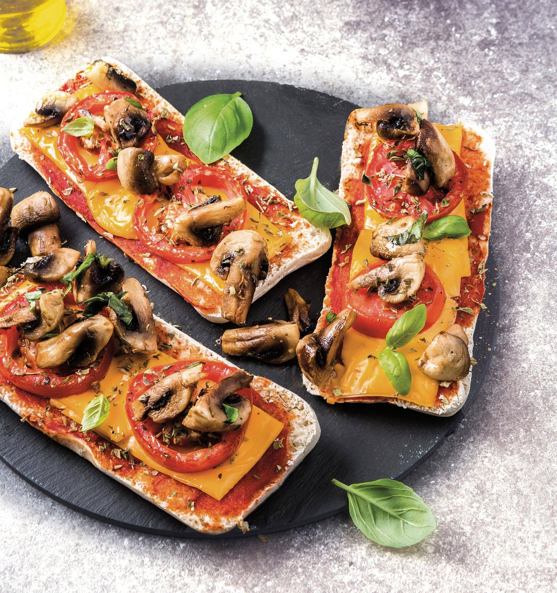 Žampionová pizza - recept Easy Fry Multifunction 15L | Tefal