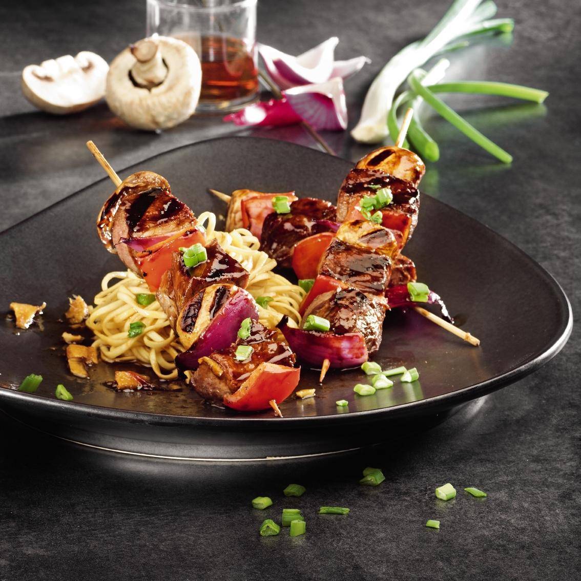 Špízy se steakem, houbami a teriyaki omáčkou - recept OptiGrill + | Tefal