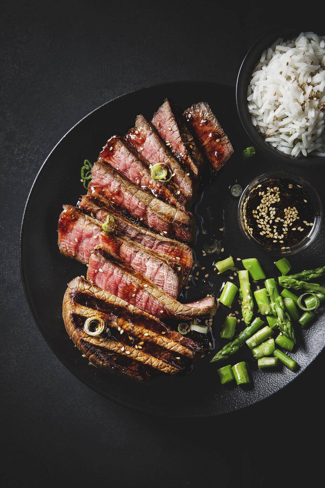 Hovězí steaky v marinádě v asijském stylu - recept undefined | Tefal