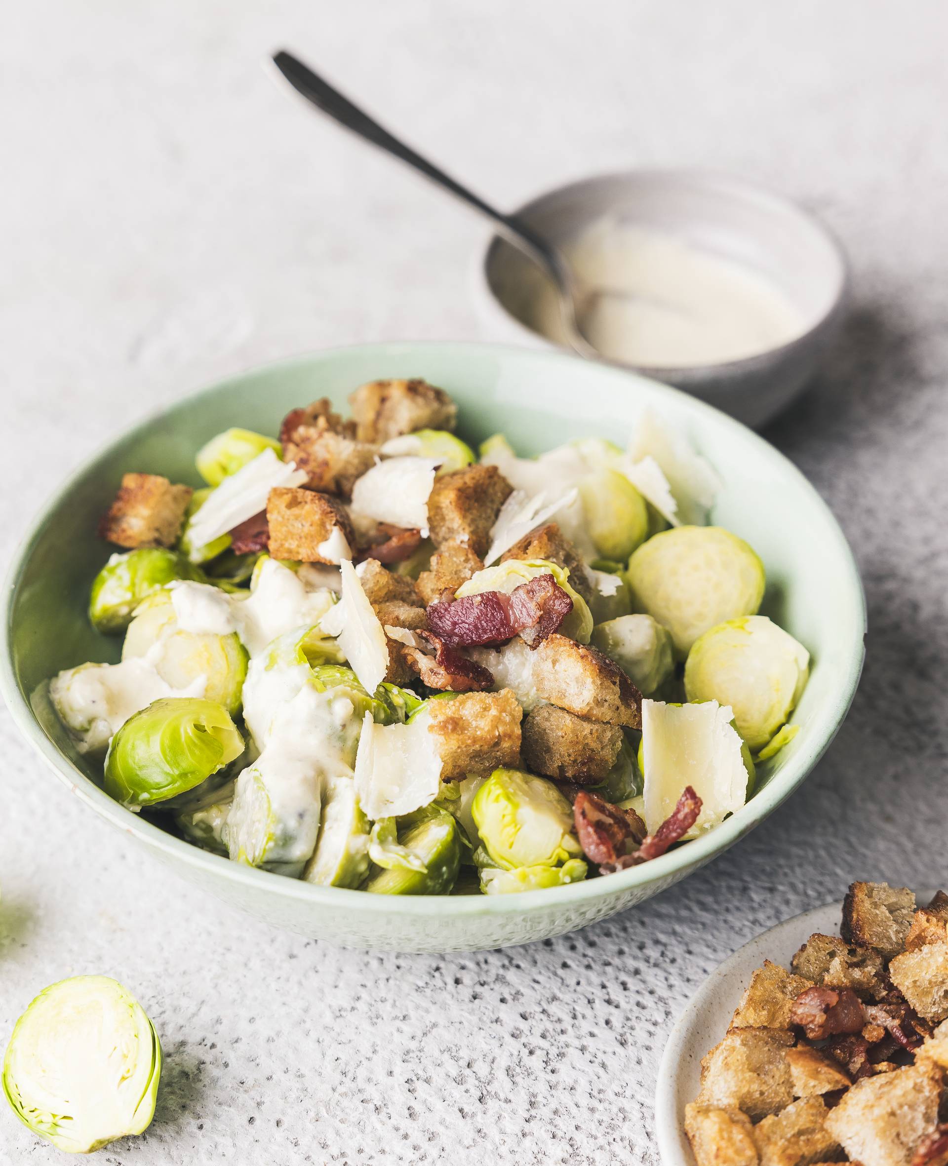 Růžičková kapusta ve stylu Caesar - recept undefined | Tefal