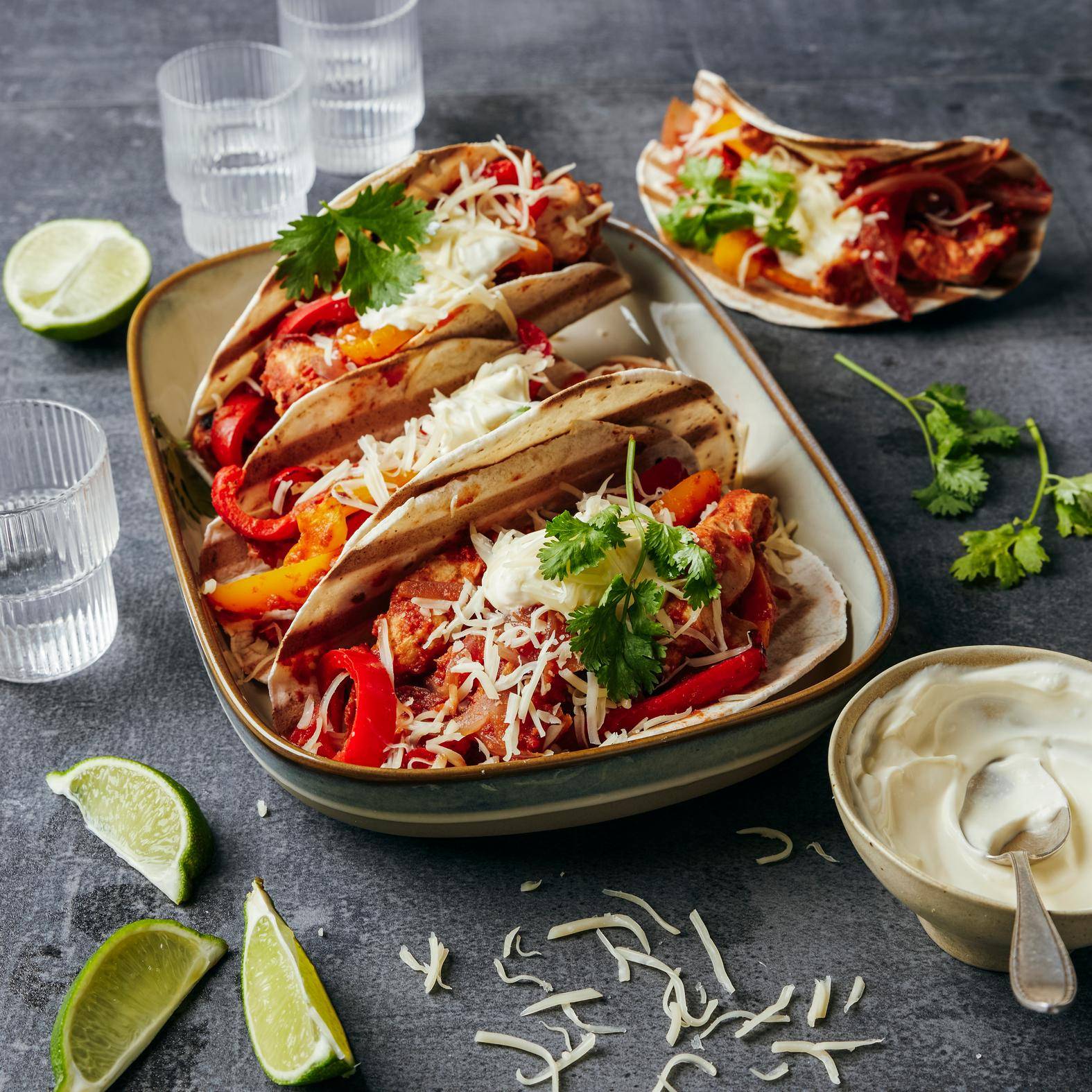 Fajitas s kuřecím masem a paprikami - recept OptiGrill 2in1 XL | Tefal