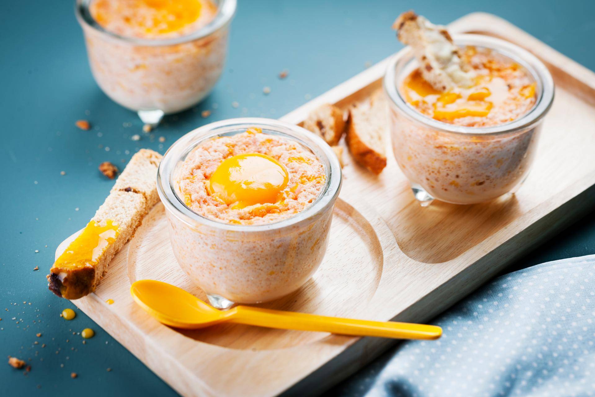 Mimolette baked eggs - recept Cookeo | Tefal