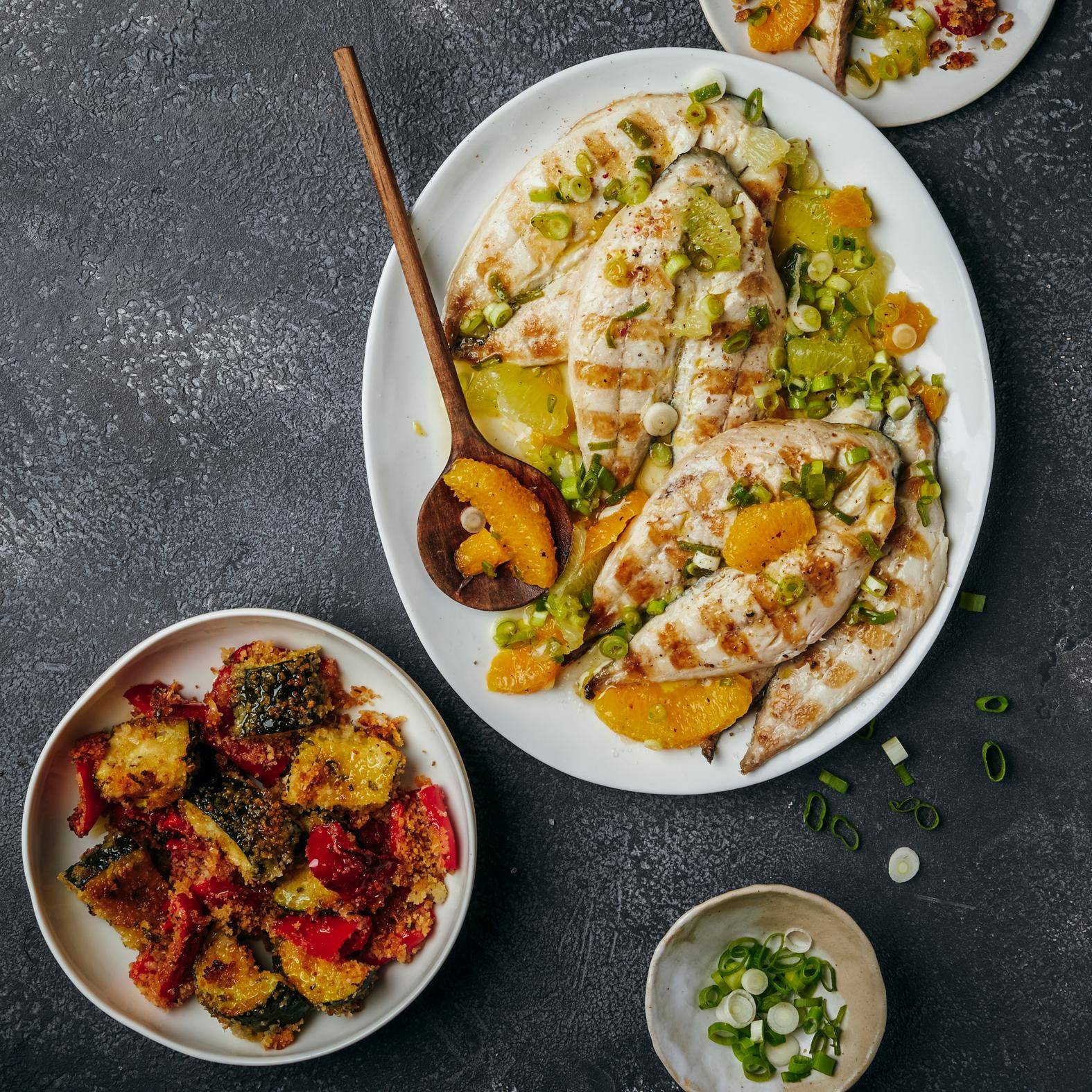 Grilované filety z makrely s citrusy a křupavou zeleninu - recept OptiGrill 2in1 | Tefal