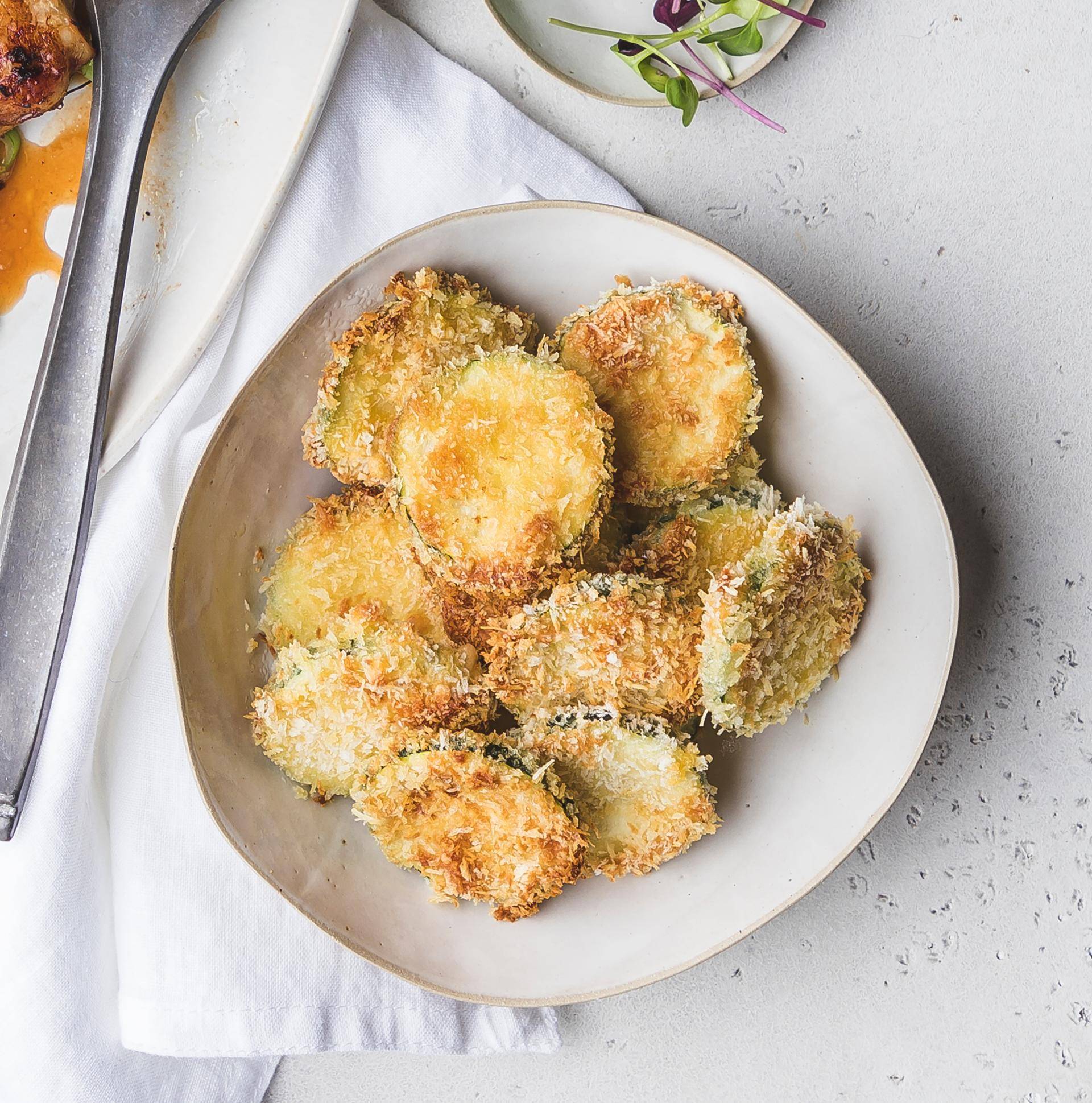 Křupavé obalované cuketové plátky - recept Easy Fry XL Surface | Tefal