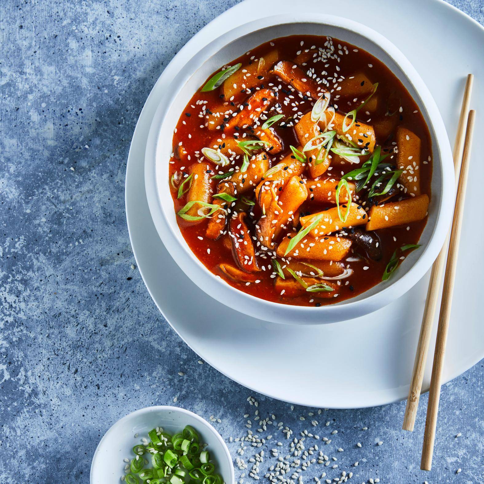 Tteokbokki (Korejské rýžové koláčky) - recept OptiGrill + | Tefal