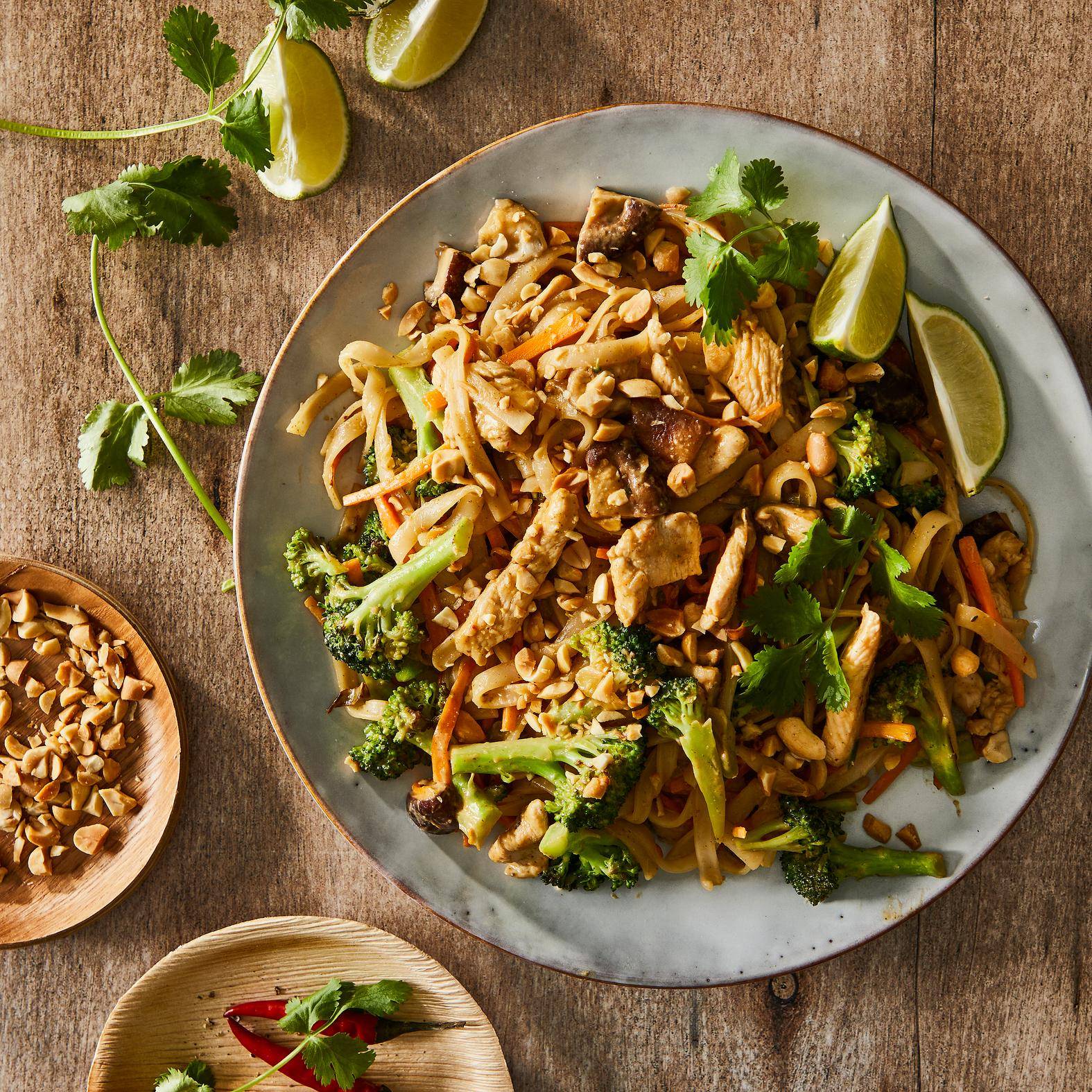 Kuřecí Pad Thai - recept Hrnce a pánve | Tefal