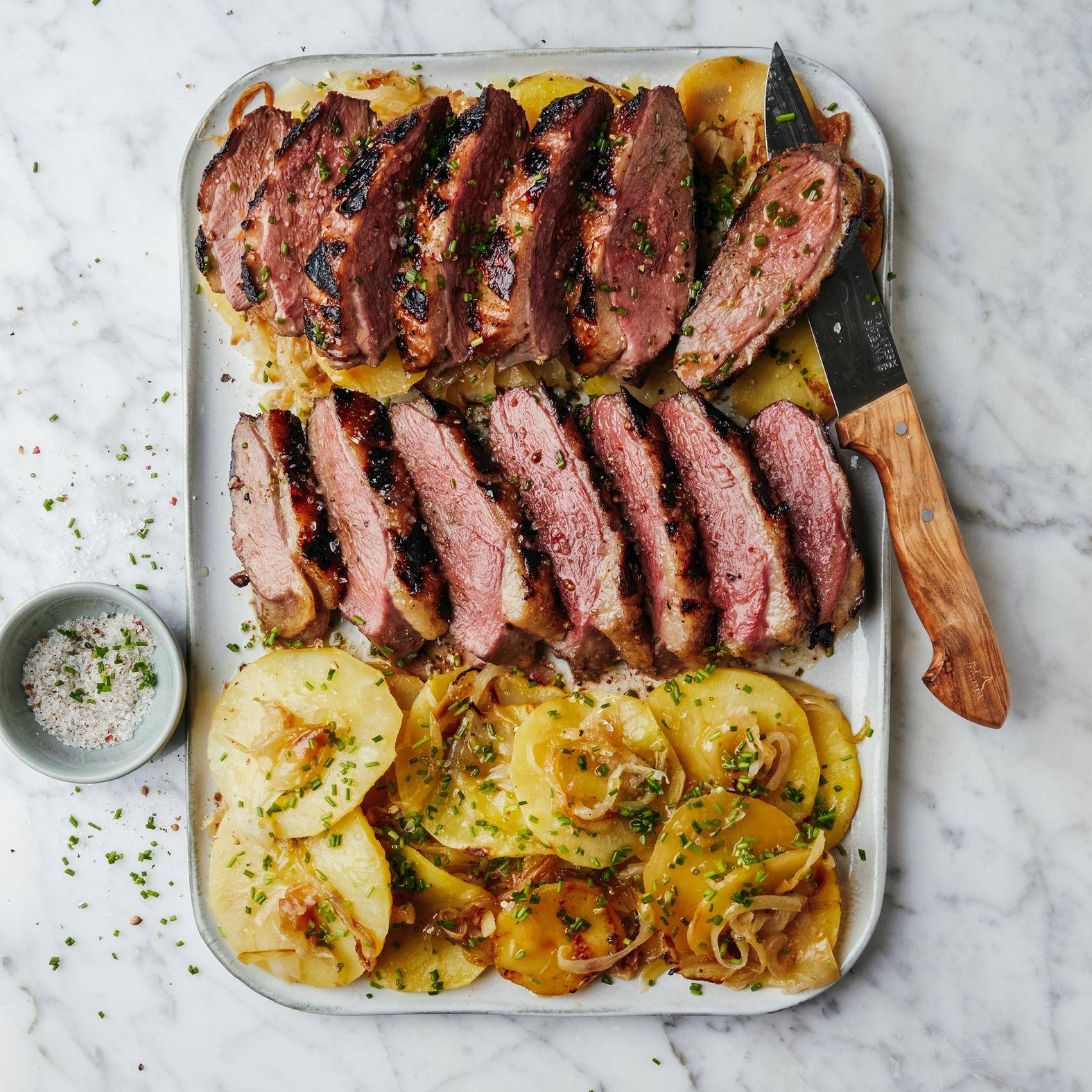 Grilovaná kachní prsa s javorovým sirupem a bramborami - recept OptiGrill 2in1 XL | Tefal